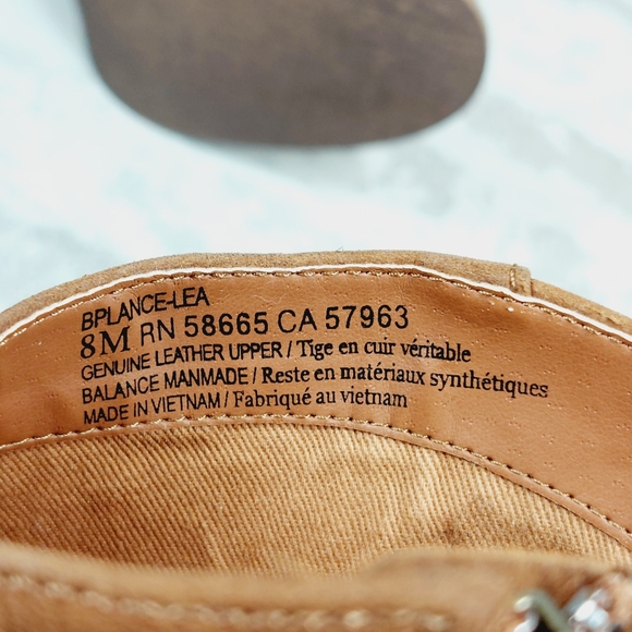 New BP Lance Brown Leather Block Heel Round Toe Ankle Bootie V19 - Picture 10 of 11